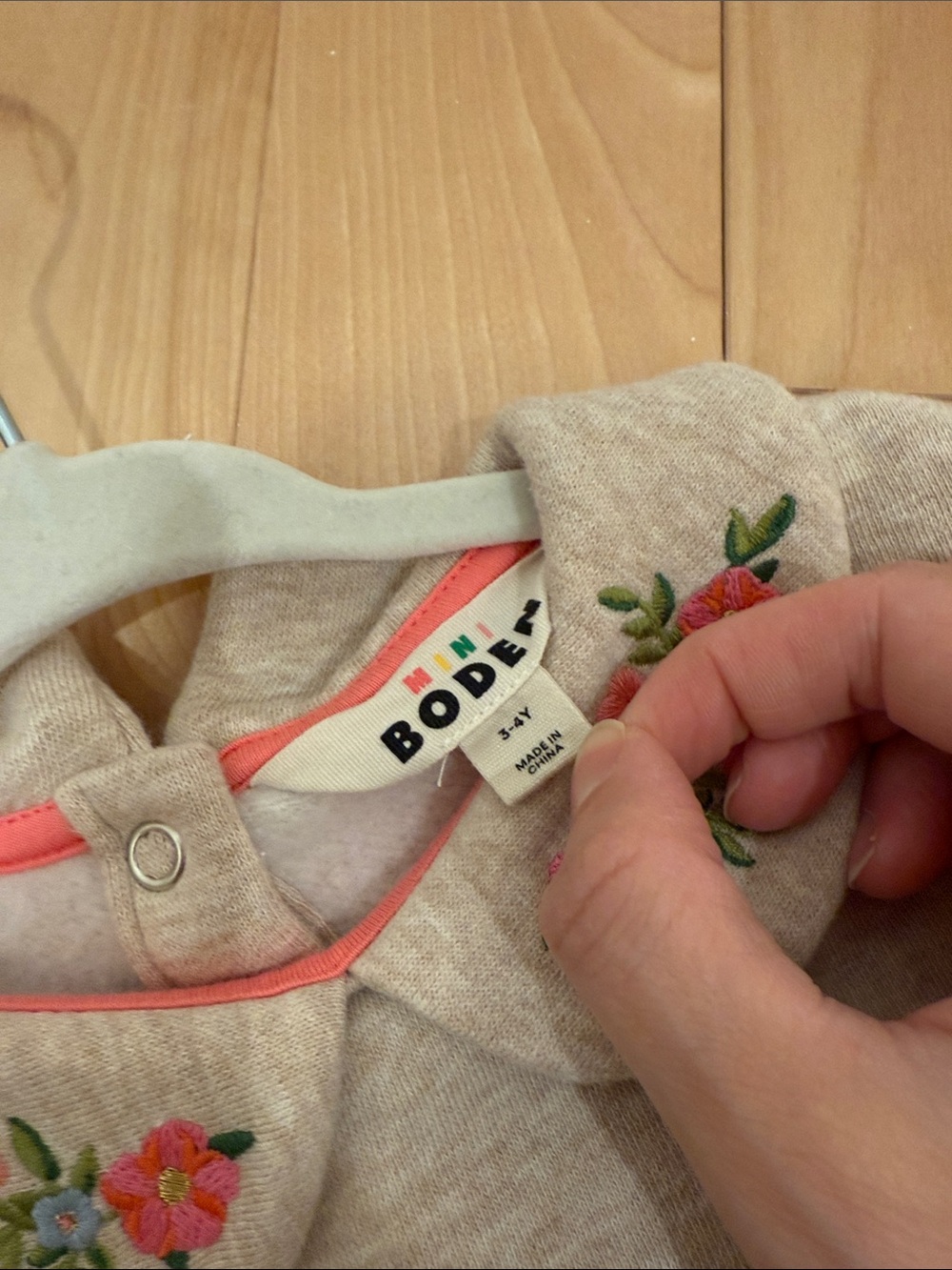 Boden Mini - Embroidered Sweatshirt -
Oatmeal Marl Embroidery 3/4Y - Picture 5 of 5